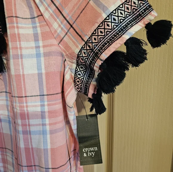 NWT Crown & Ivy Pink And White Checkered Dress With Navy Blue Tassel Decoration - Picture 4 of 7